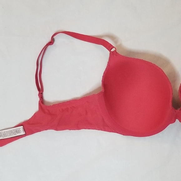 Victoria's Secret Demi Bra - Picture 7 of 11